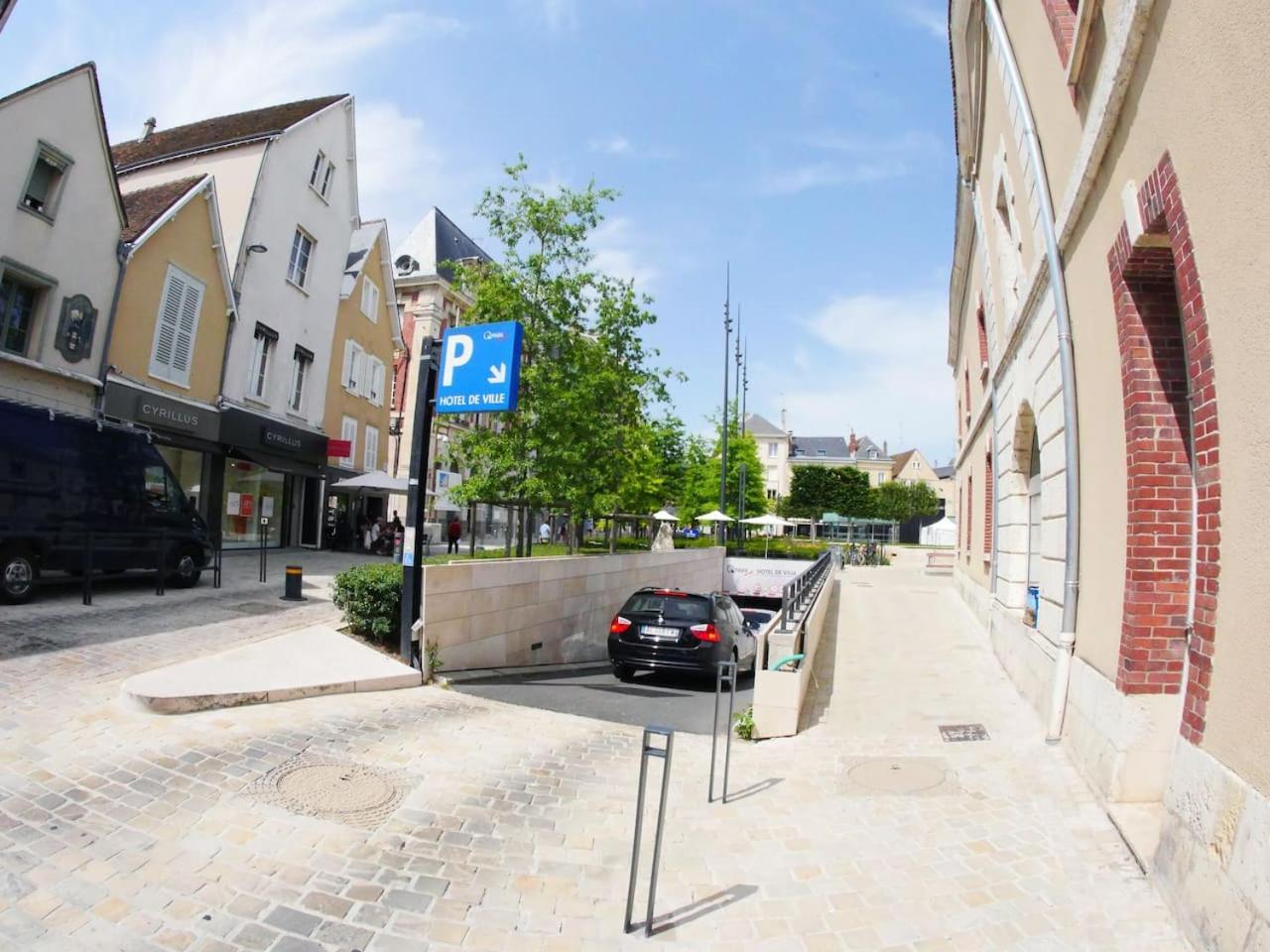 Coeur De Ville, Calme, Spacieux,Parking Et Wifi ! Chartres Dış mekan fotoğraf